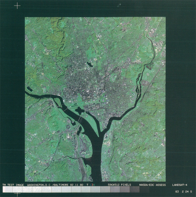 米国ランドサット衛星によるワシントン市近傍のTM画像