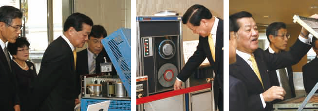 KCG京都駅前校にある貴重なコンピュータを見学